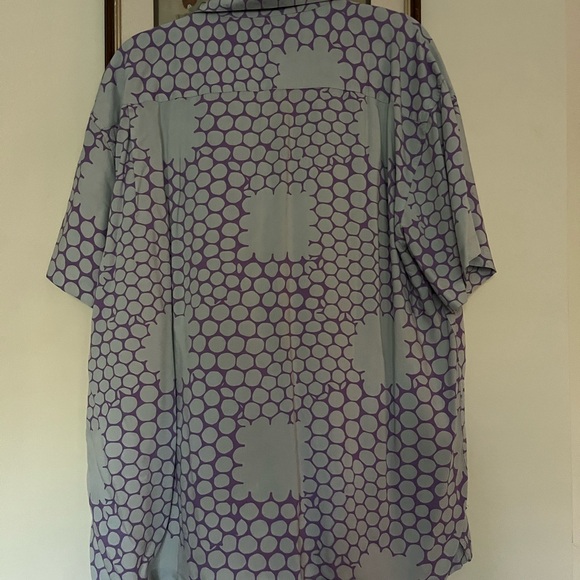 Obey men’s button down - Picture 2 of 4